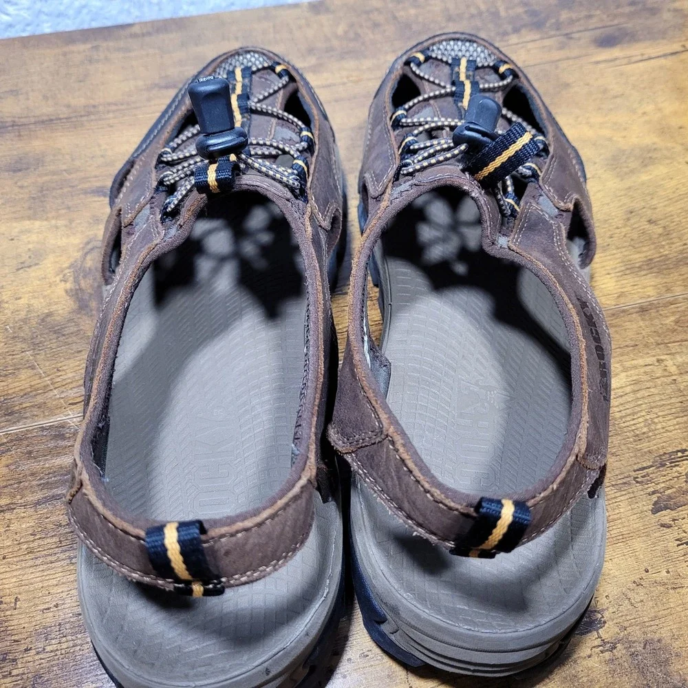 Rocky Mens 3
